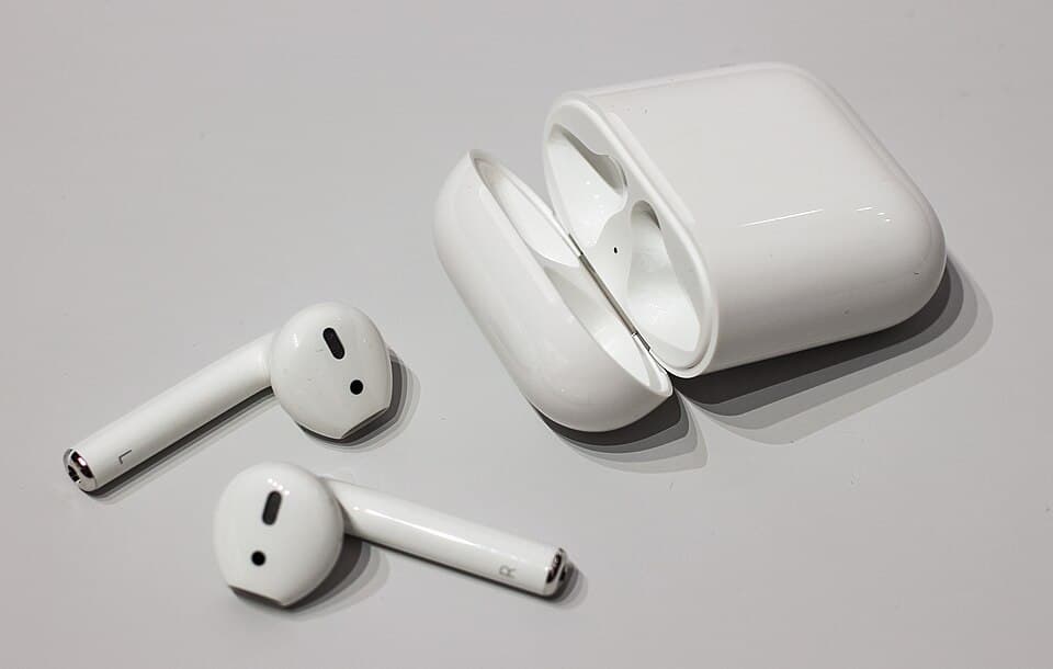 AirPods 4
